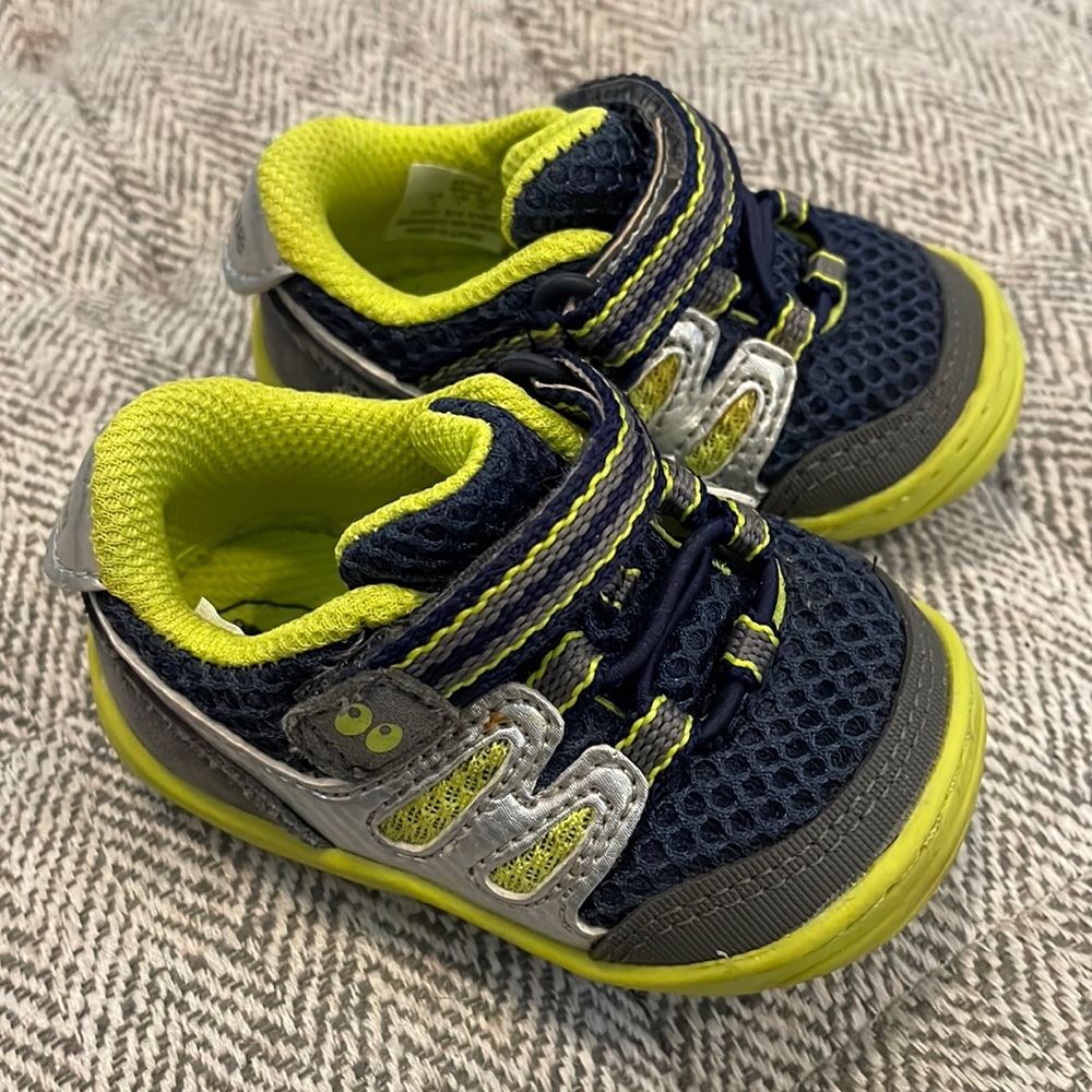 Stride Rite size 2